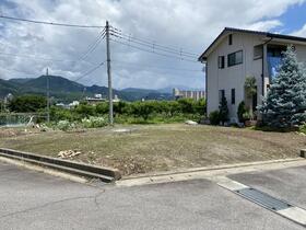 山梨県笛吹市石和町川中島