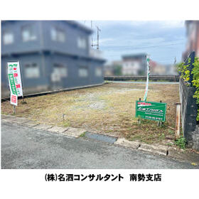 三重県伊勢市岡本２丁目