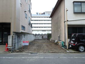 愛媛県松山市勝山町1丁目