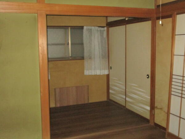 detached 東京都立川市高松町２丁目

地図を見る