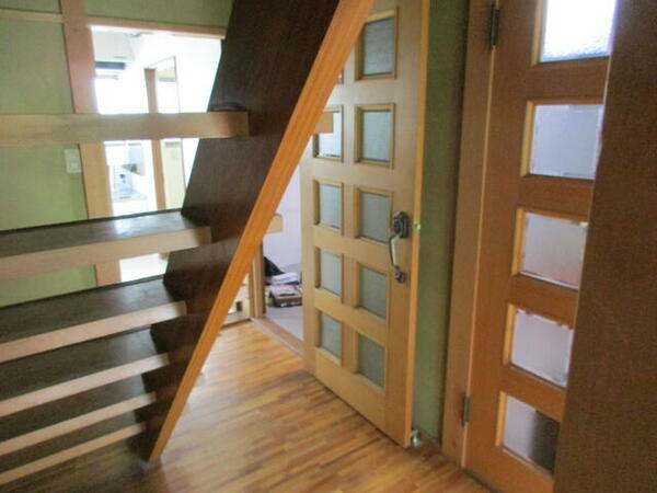 detached 東京都立川市高松町２丁目

地図を見る