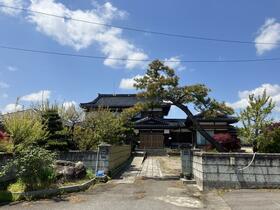 富山県小矢部市水牧