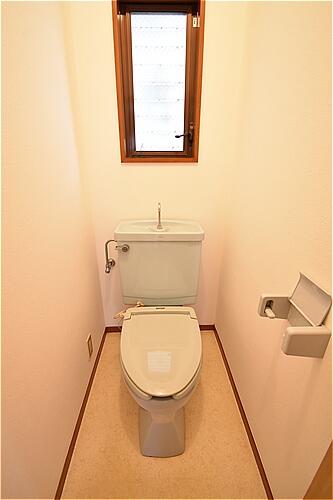 画像9:１階トイレ