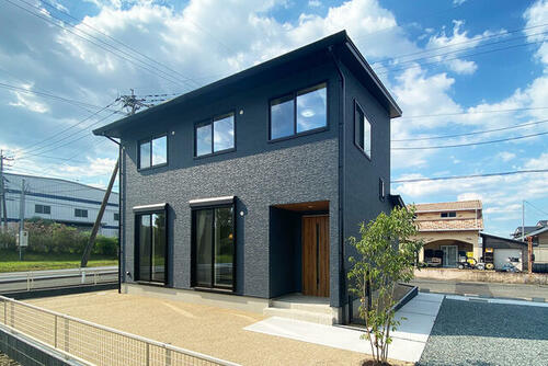 detached 熊本県上益城郡嘉島町大字上仲間