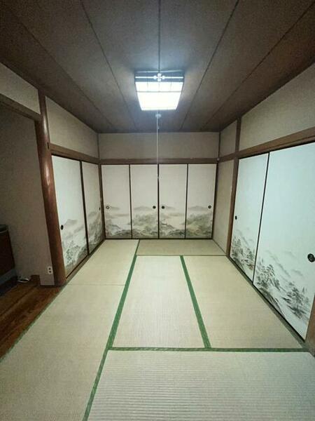 detached 東京都中野区野方１丁目

地図を見る