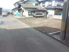 新潟県燕市灰方