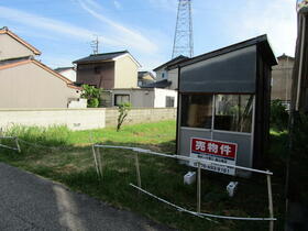 富山県高岡市明園町