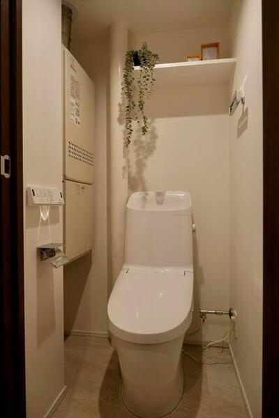 トイレ：洗浄機能付きトイレは、最早欠かせない設備ですね！