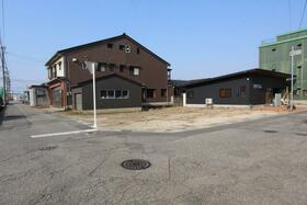 富山県高岡市長江