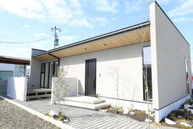 徳島県阿波市市場町香美字西野神