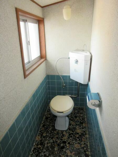 ２階洋式トイレ