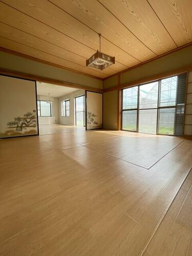 detached 山梨県笛吹市石和町川中島