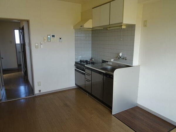 apartment 群馬県邑楽郡邑楽町大字鶉
地図を見る