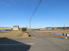 新潟県新潟市西蒲区漆山