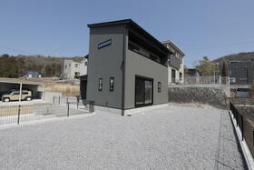 三重県伊賀市荒木