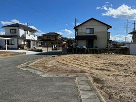 山梨県北杜市明野町小笠原