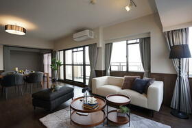 プラザ鈴鹿　１２０３