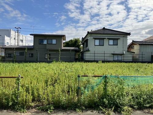 Land, Yuza Town, Yamagata