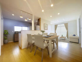 岩手県滝沢市穴口