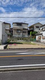 兵庫県三木市志染町東自由が丘２丁目