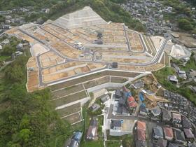 長崎県西彼杵郡長与町嬉里郷