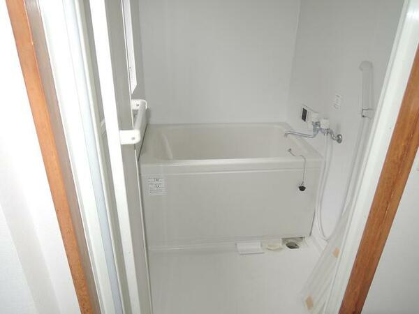 detached 東京都昭島市朝日町３丁目

地図を見る