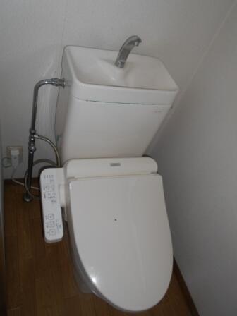 画像10:暖房シャワートイレ