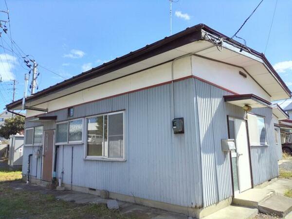 detached 福島県須賀川市桜岡

地図を見る