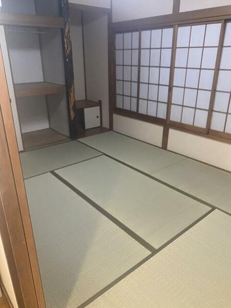 detached 埼玉県桶川市坂田西３丁目

地図を見る