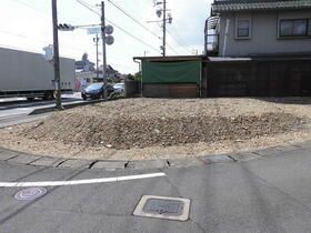 岐阜県各務原市鵜沼三ツ池町１丁目
