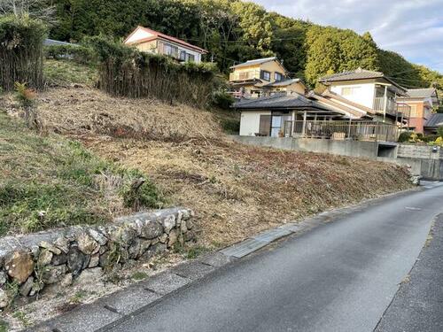 Land, Seiyo, Ehime
