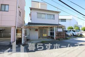 高知県高知市潮新町１丁目