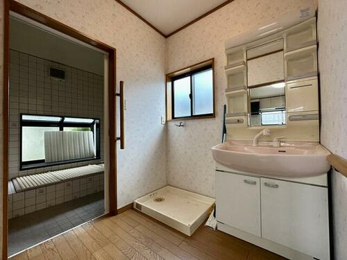 detached 福島県大沼郡会津美里町字新町