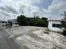 沖縄県中頭郡中城村字泊