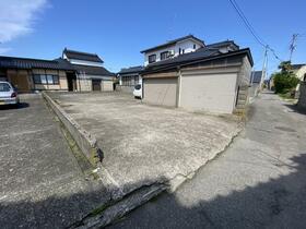 富山県氷見市北大町