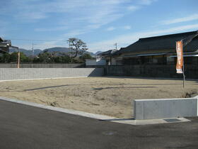 香川県坂出市林田町