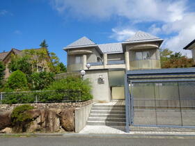 兵庫県芦屋市奥池南町