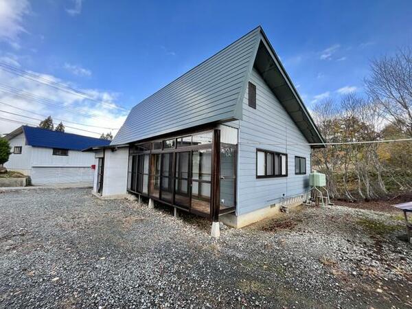 detached 山形県東置賜郡川西町大字上小松
地図を見る