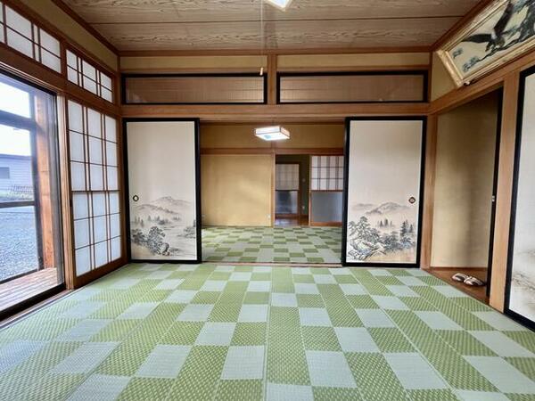 detached 山形県東置賜郡川西町大字上小松
物件地図