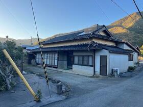 兵庫県宍粟市山崎町岸田