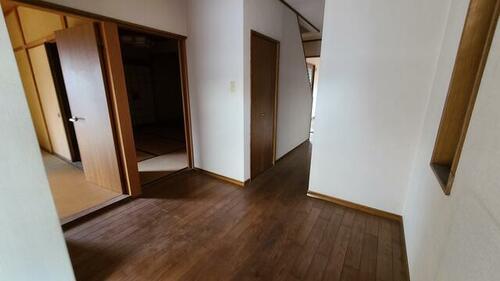 detached 岐阜県関市津保川台１丁目