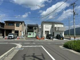京都府亀岡市千代川町明晴２丁目