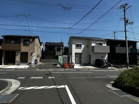 京都府亀岡市千代川町明晴２丁目