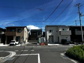 京都府亀岡市千代川町明晴２丁目