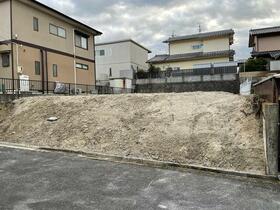 三重県名張市富貴ケ丘４番町