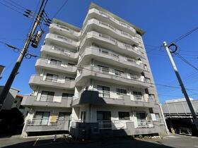 福岡県北九州市小倉北区黒原３丁目