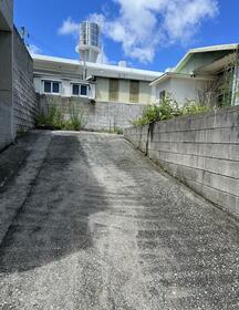 沖縄県浦添市安波茶１丁目