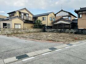 富山県高岡市角東野