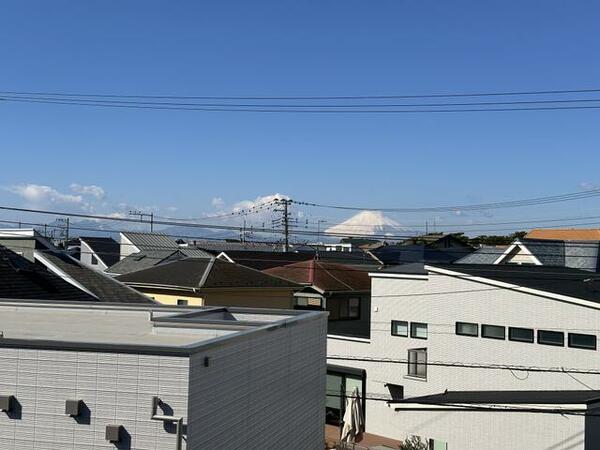 画像12:和室８帖のお部屋からは天気が良い日に富士山も遠望できます！
