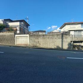 奈良県生駒郡平群町椿台１丁目